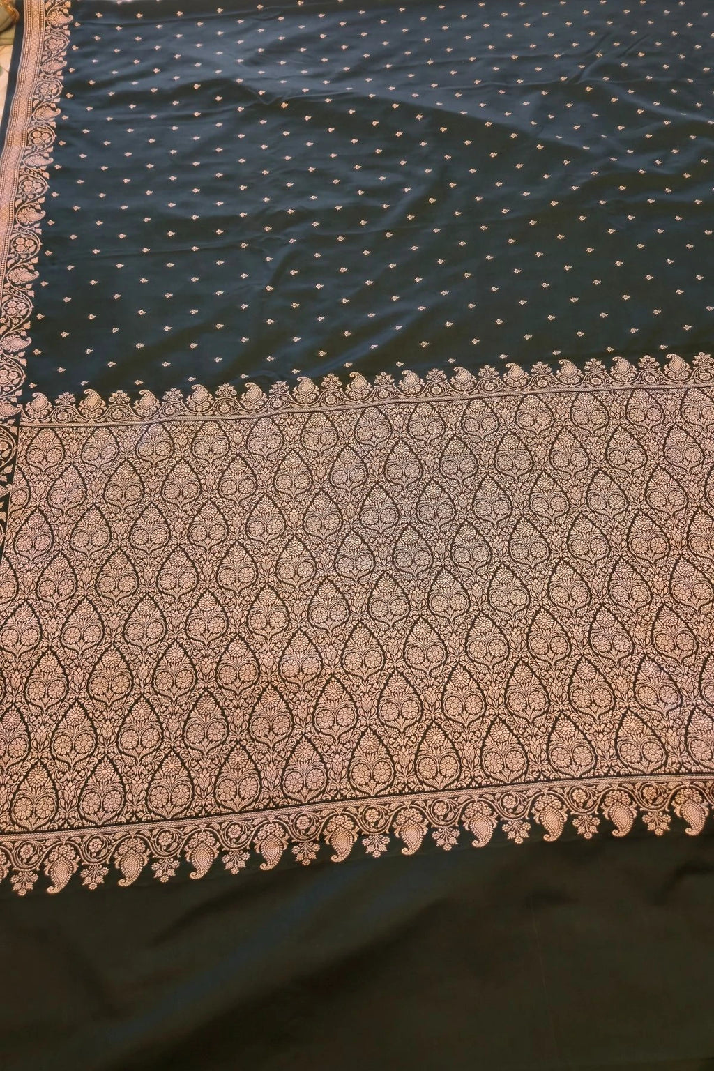 Dark Green Satin Silk Handwoven Saree