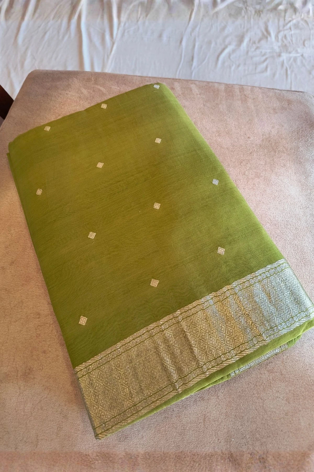 Mehendi Green Modal Silk Handwoven Saree