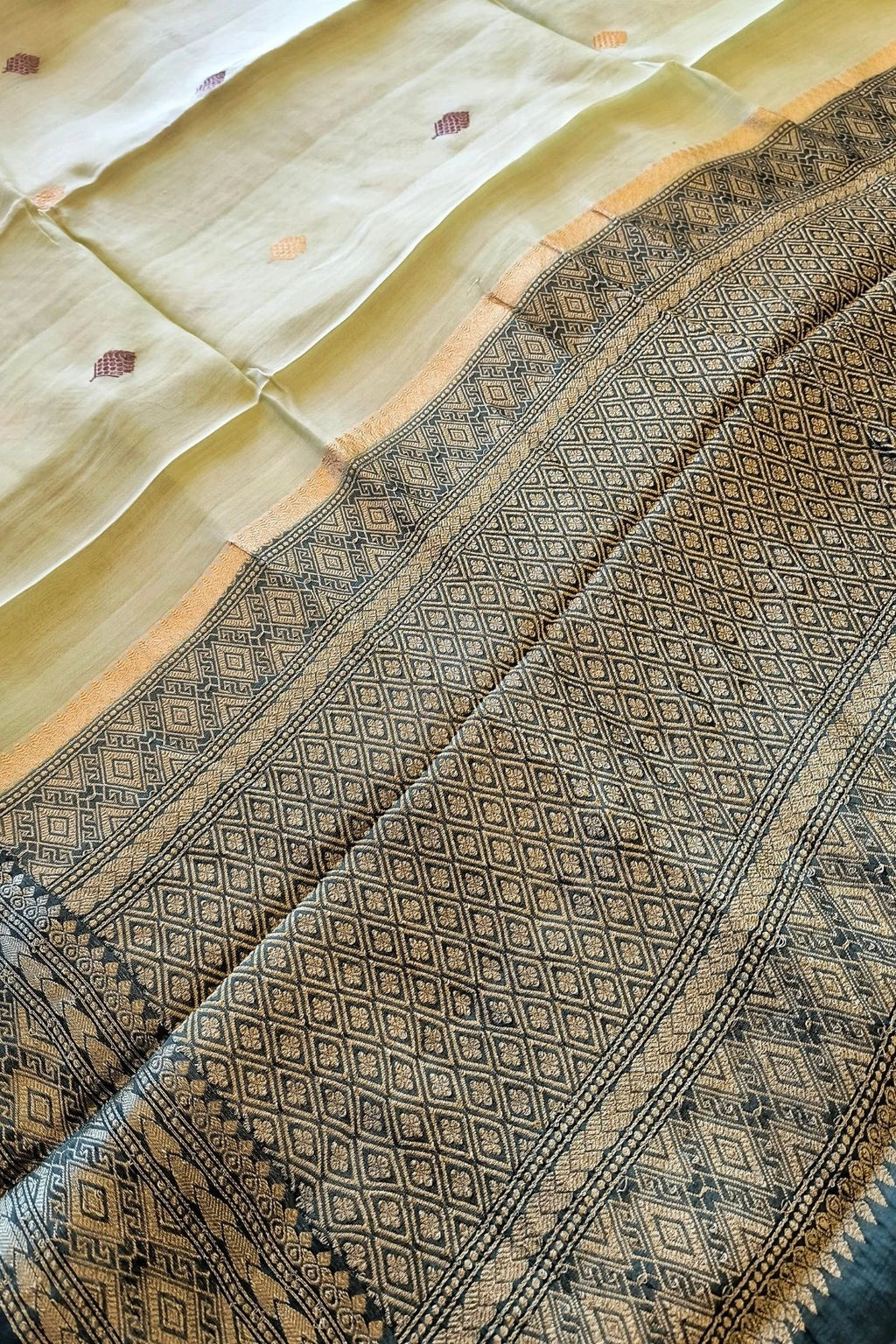 Pista Green Modal Silk Handwoven Saree