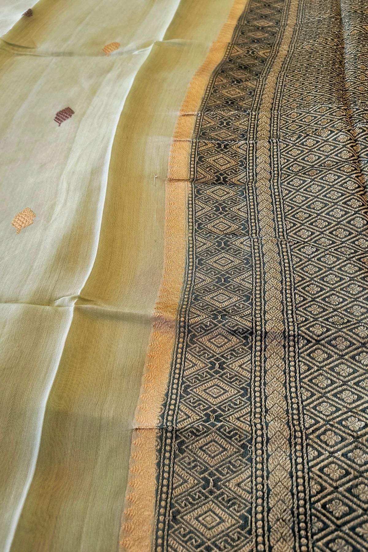 Pista Green Modal Silk Handwoven Saree
